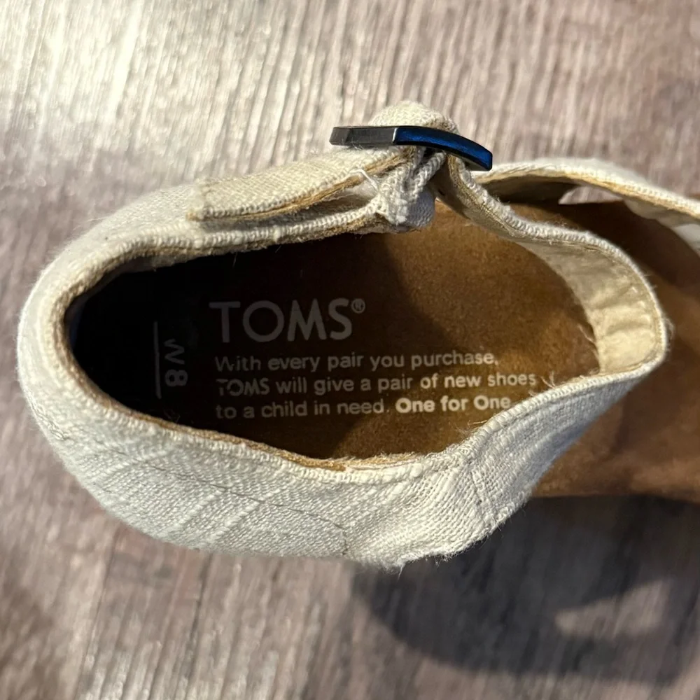 TOMS Clarissa Natural Cork Wedge Strappy Tan Heeled Sandal 8 Adjustable Buckle